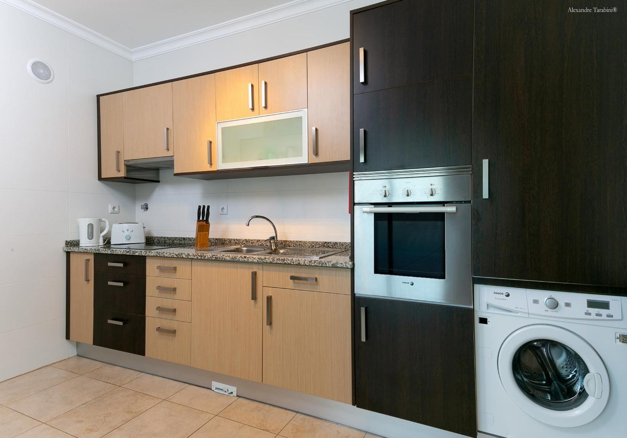 Lagos Central Wellness Kamer foto